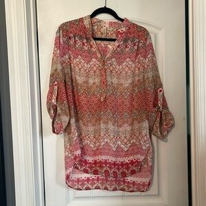 Cute flowy 3/4” sleeves top